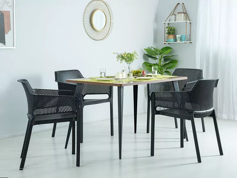 V leg 4 Seater Dining Table with 4 Air Chairs